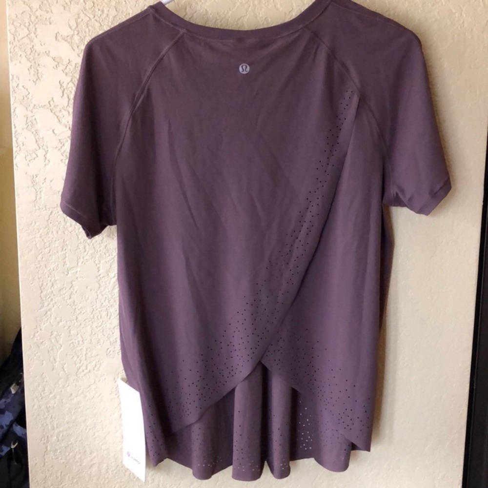 lululemon top